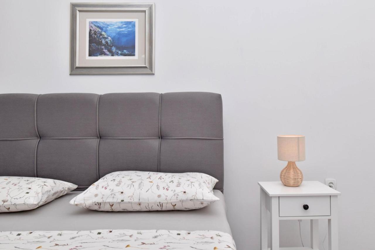 Sunny Room Tučepi Εξωτερικό φωτογραφία