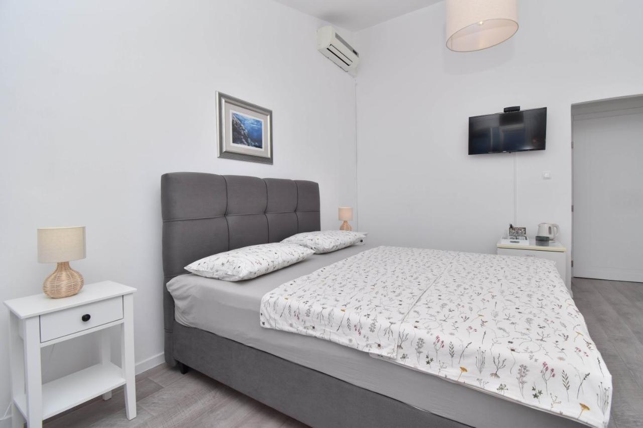 Sunny Room Tučepi Εξωτερικό φωτογραφία